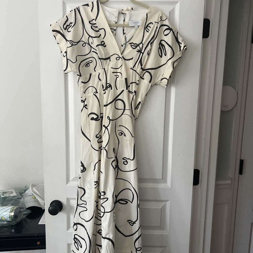 LA Ligine face dress